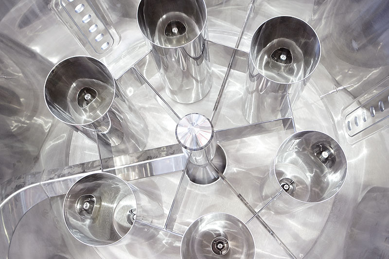 Drug-Layering Core Pellets with Wurster Fluidized Bed Technology